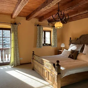 https://st-anton.com-bavaria.com